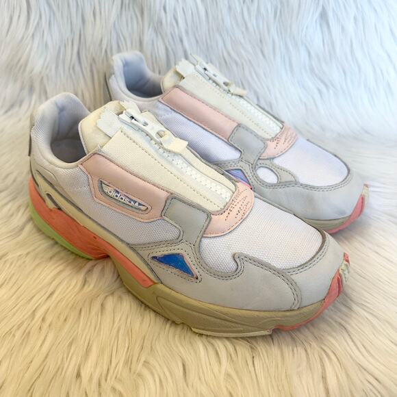 ADIDAS Falcon Zip Sneakers Chunky Low Top Retro EG6740 Tactile Rose/ White - Picture 2 of 10